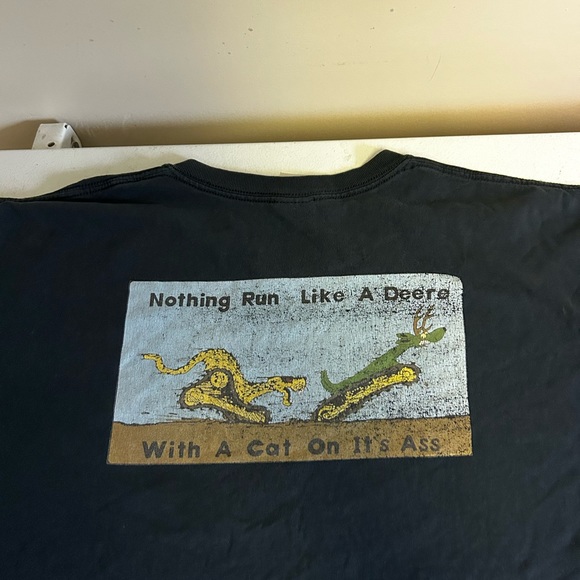 Cat T-Shirt - Picture 3 of 3